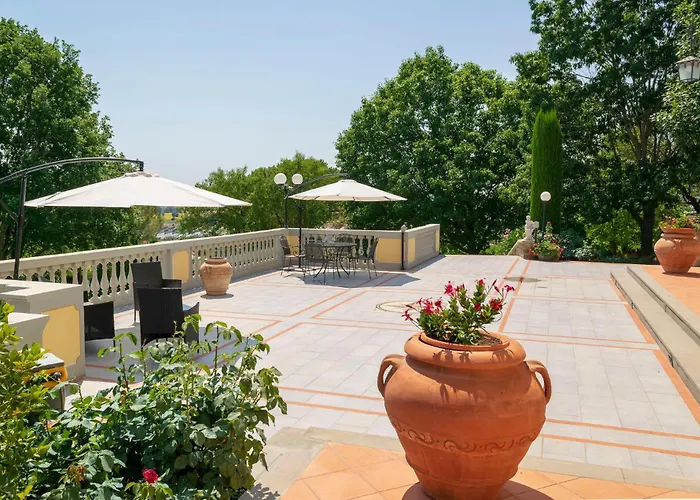 Beautiful In Castiglion Fiorentino Tatil Evi