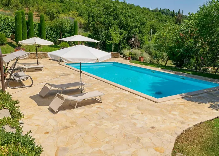 Beautiful In Castiglion Fiorentino Holiday home *